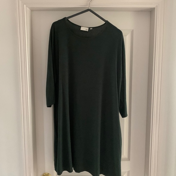 Wilfred Free - Aritzia Dresses & Skirts - Aritzia Wilfred Free -Green Dress (M)